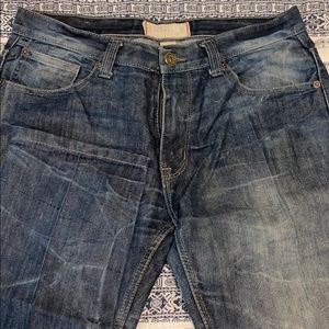 Free Planet jeans